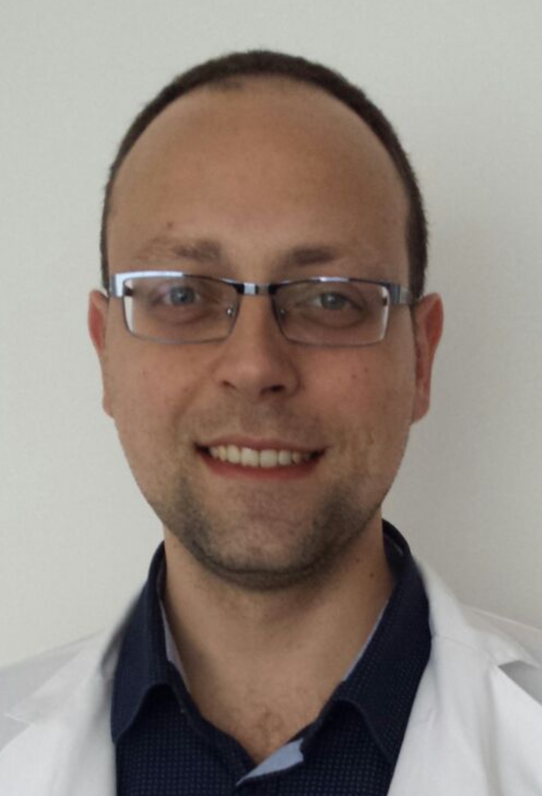 Dr. Alexandre González-Rodríguez